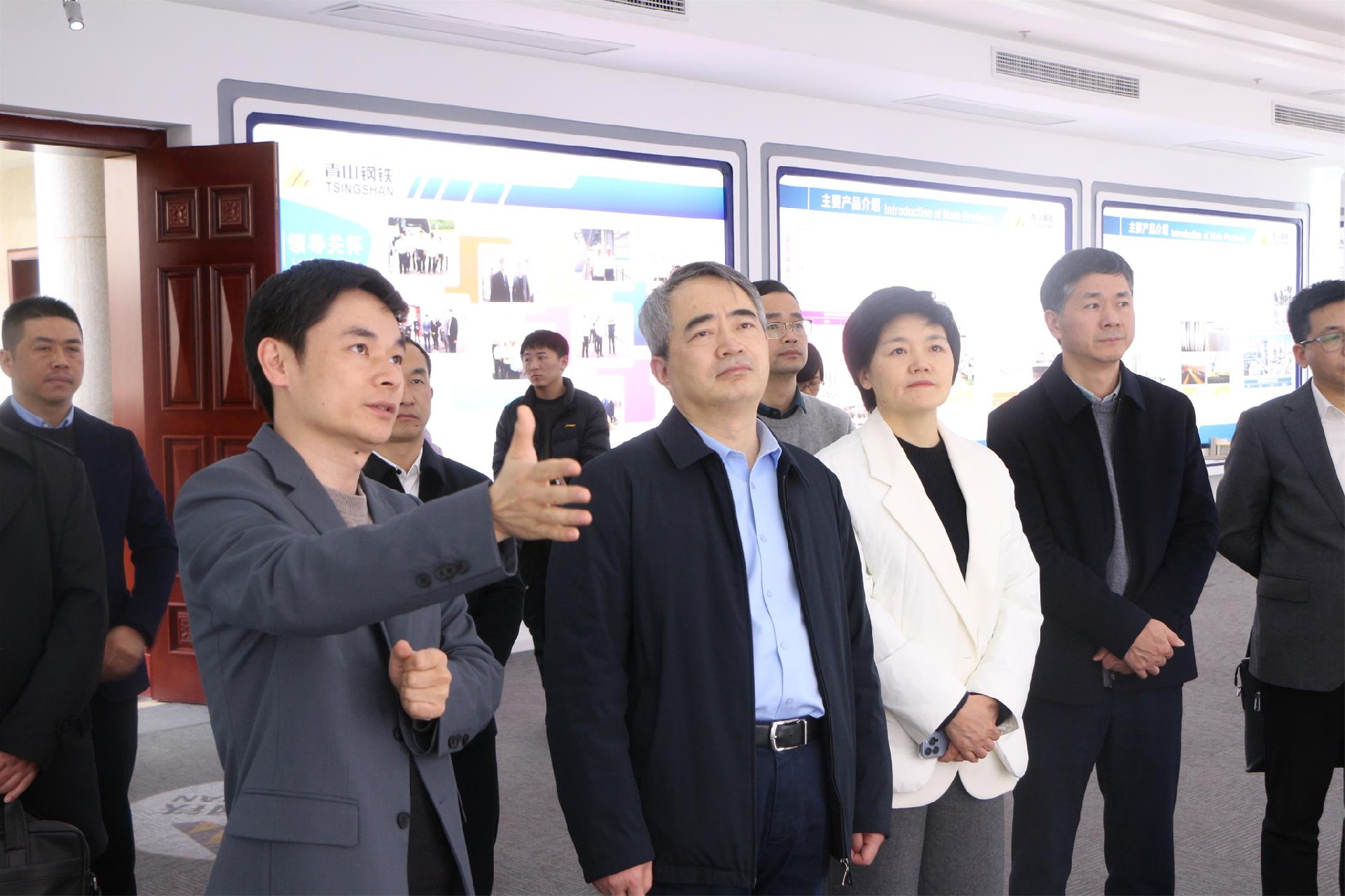 浙江省統(tǒng)計局局長吳勝豐蒞臨青山鋼鐵指導工作